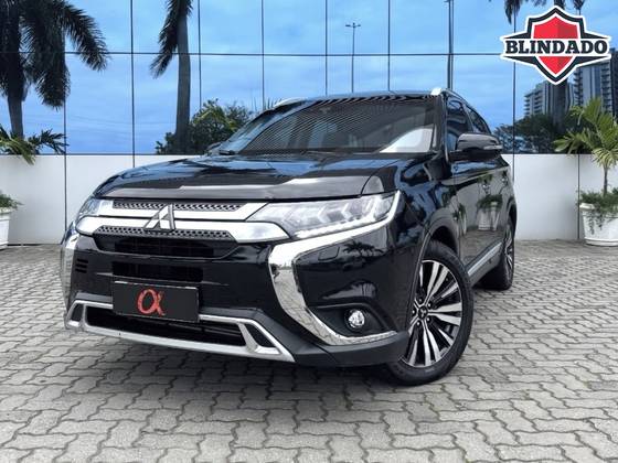 MITSUBISHI OUTLANDER 2.2 MIVEC DI-D DIESEL HPE-S AWD AUTOMÁTICO MITSUBISHI OUTLANDER 2.2 MIVEC DI-D DIESEL HPE-S AWD AUTOMÁTICO
